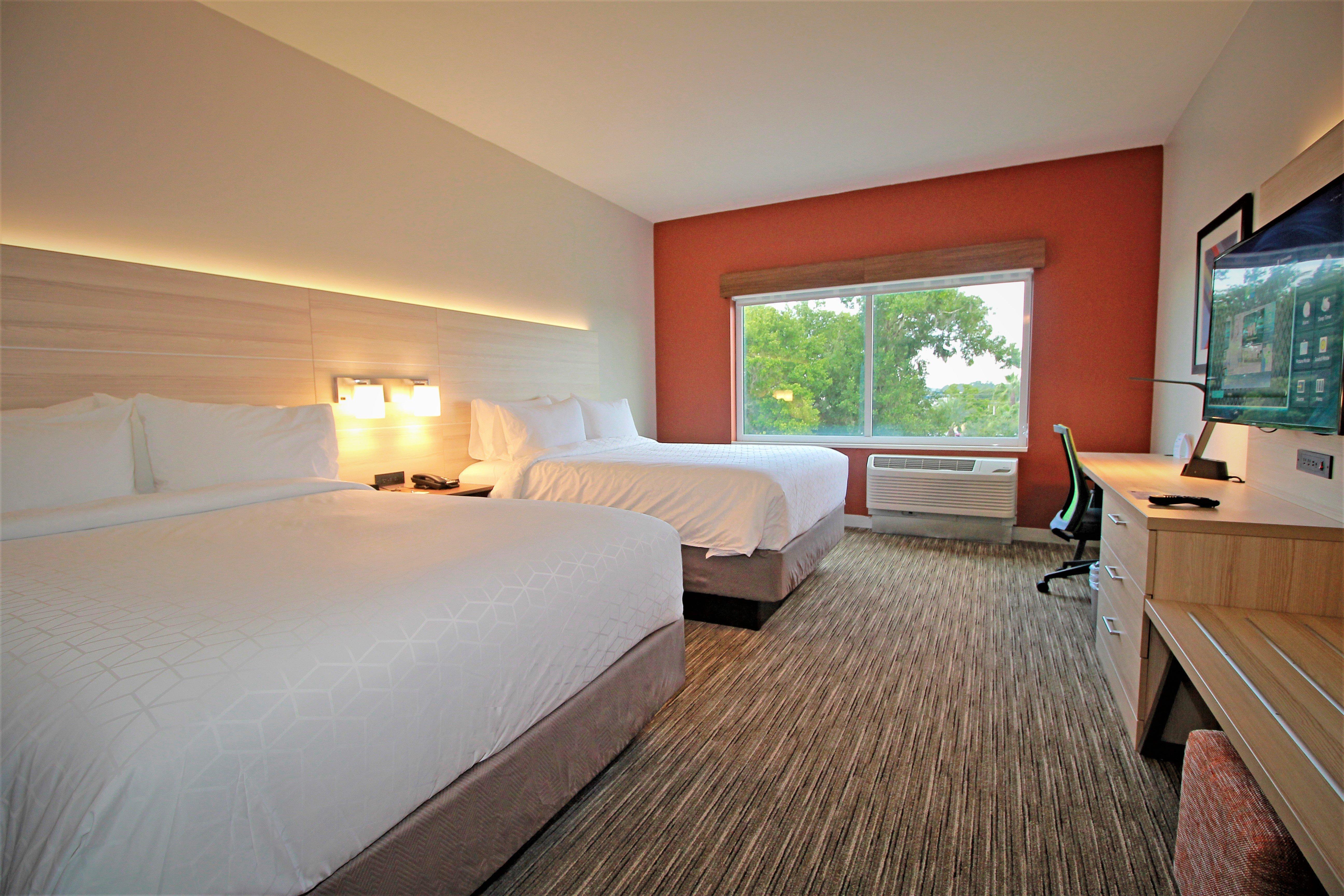Holiday Inn Express & Suites Ocala By Ihg Exterior photo