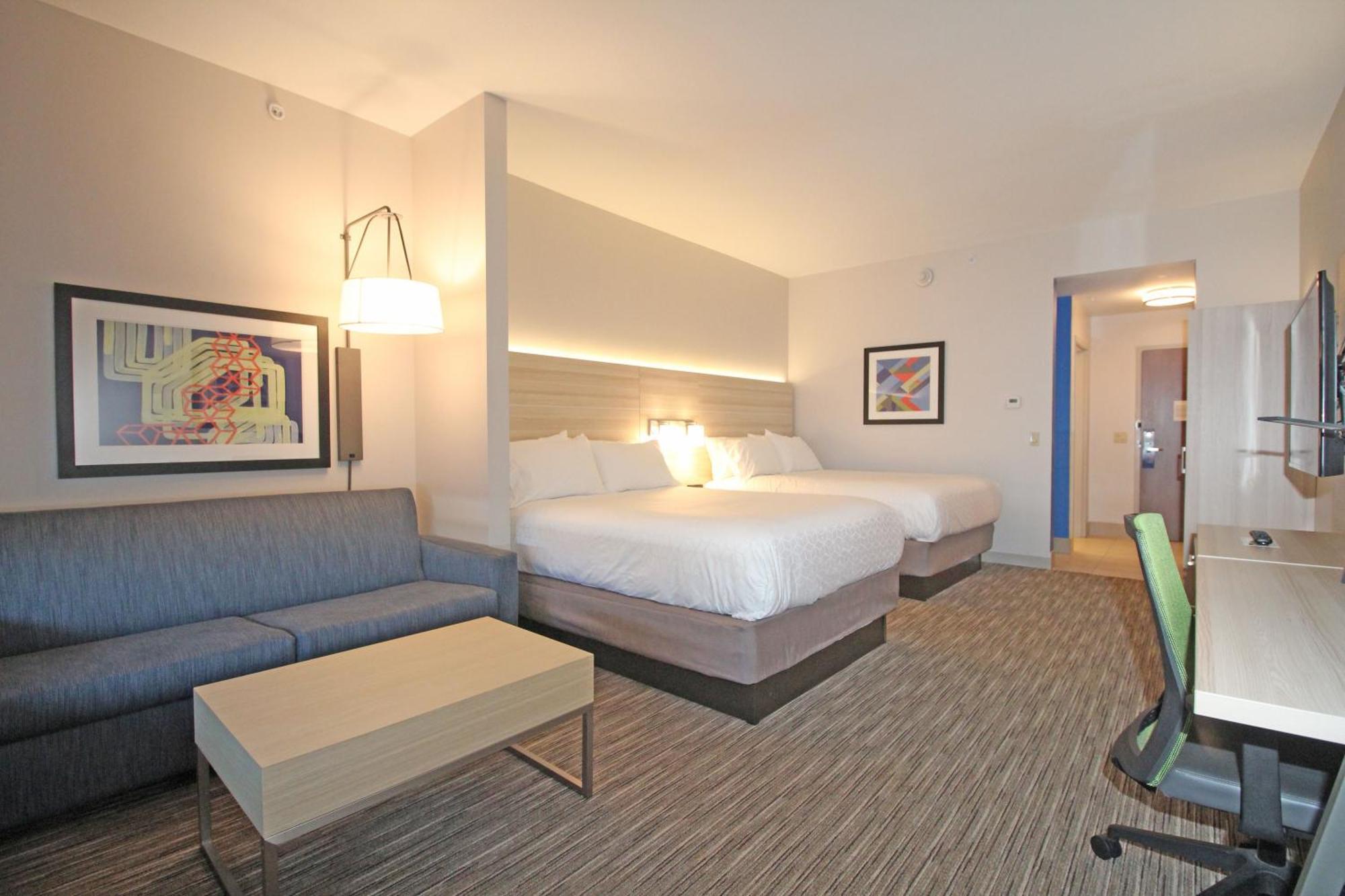 Holiday Inn Express & Suites Ocala By Ihg Exterior photo
